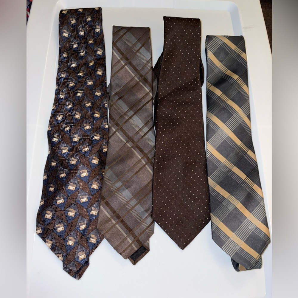 Set of 4 Vintage Brown and Gray Men's Ties
